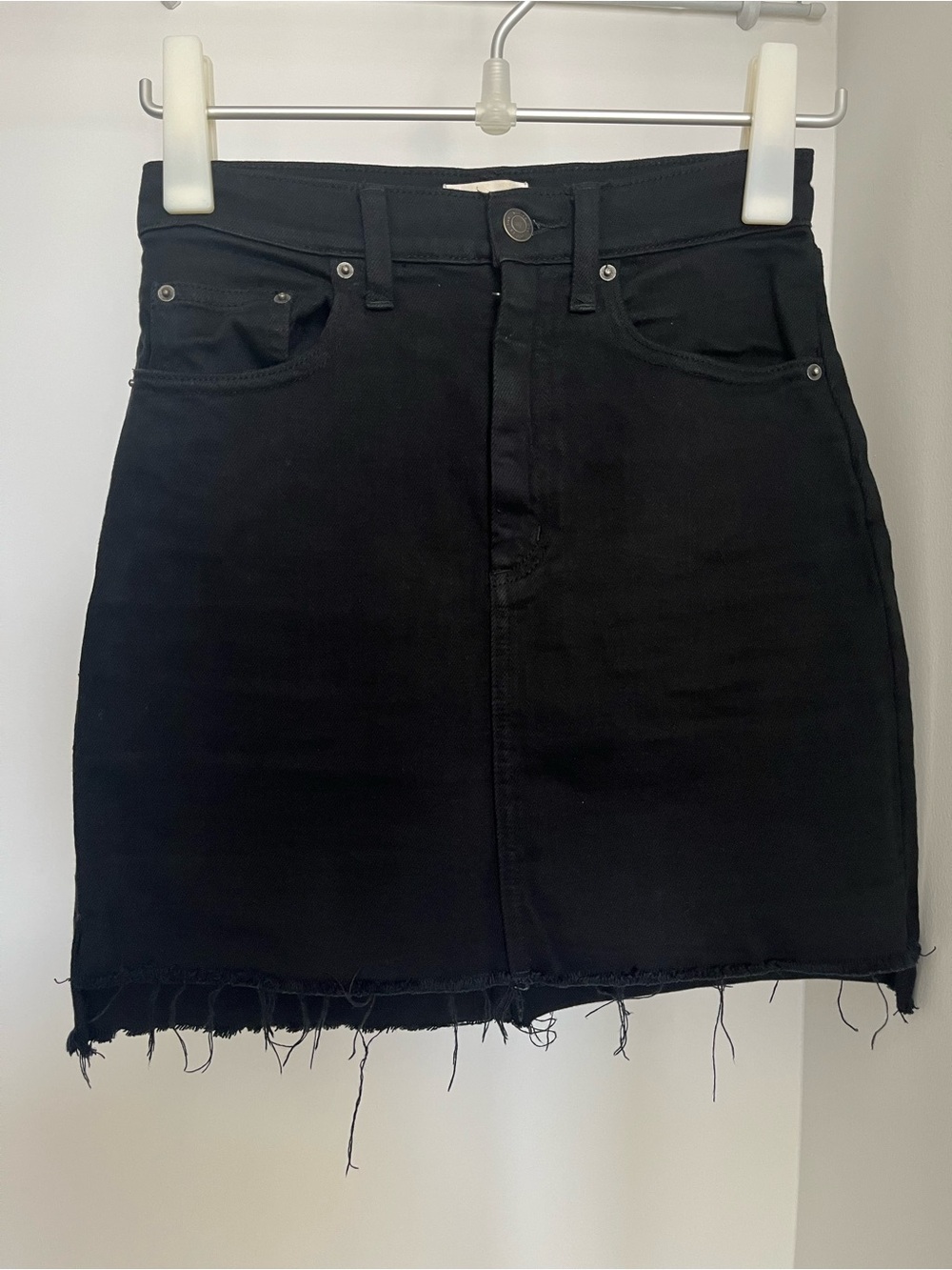 Wilfred Black Raw Hem Mini Skirt
